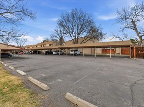 1060 S Parker Road 27, Denver CO 80231