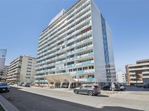 1155 N Ash Street 302, Denver CO 80220