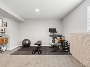 5580 S Lansing Way, Englewood CO 80111