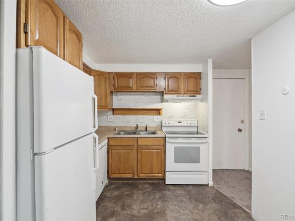 8822 E Florida Avenue G10, Denver CO 80247