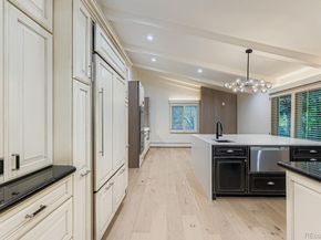 3975 S Cherry Street, Englewood CO 80113