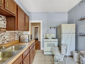 2641 Stout Street, Denver CO 80205