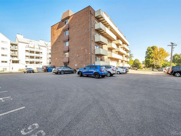 4110 Hale Parkway 2J, Denver CO 80220