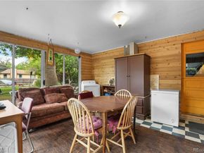 1337 Sharpe Place, Longmont CO 80501