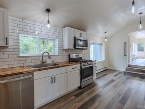 830 S Harlan Street, Lakewood CO 80226