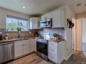 830 S Harlan Street, Lakewood CO 80226