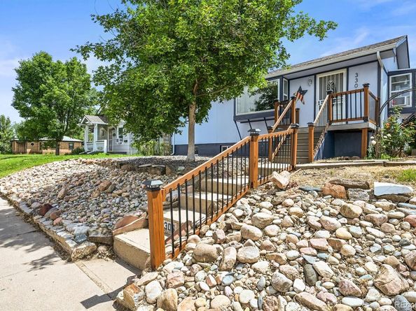 3306 S Logan Street, Englewood CO 80113