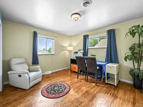 3306 S Logan Street, Englewood CO 80113