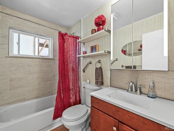 3306 S Logan Street, Englewood CO 80113