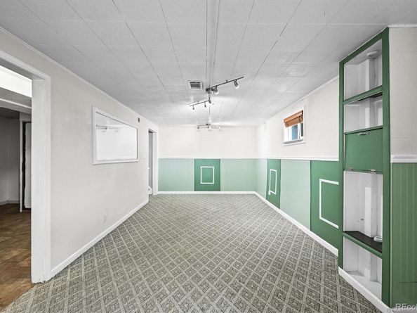 3306 S Logan Street, Englewood CO 80113