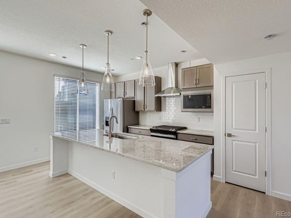 1643 Alcott Way, Broomfield CO 80023