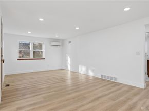 2115 Upham Street, Lakewood CO 80214