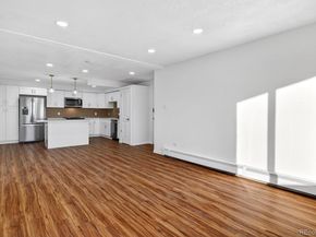 3047 W 47th Avenue 511, Denver CO 80211