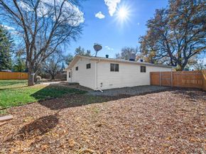 10 Juneau Place, Longmont CO 80504