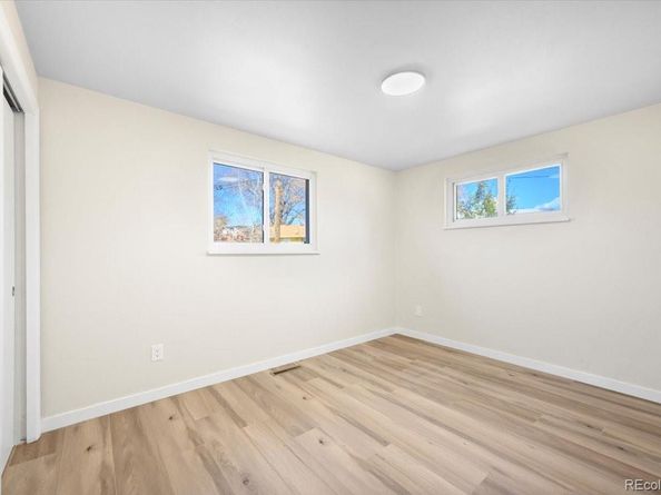 10 Juneau Place, Longmont CO 80504