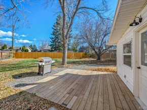 10 Juneau Place, Longmont CO 80504