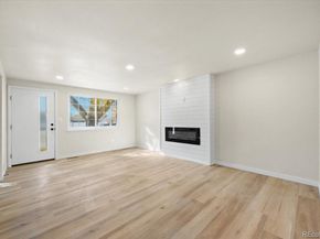 10 Juneau Place, Longmont CO 80504