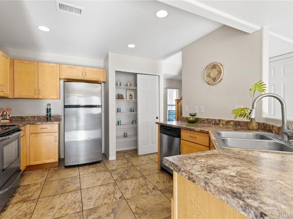 18769 E 58th Avenue E, Denver CO 80249