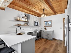 24999 Grandview Avenue, Golden CO 80401