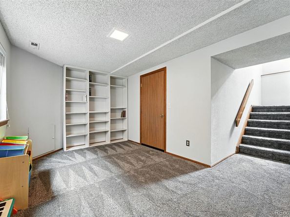 8468 S Upham Way, Littleton CO 80128