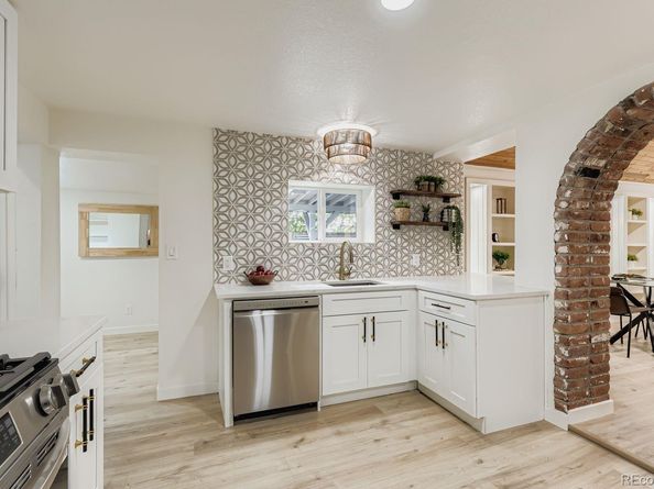 2602 Jasmine Street, Denver CO 80207