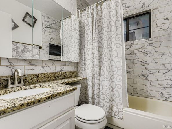 728 Vaughn Street, Aurora CO 80011