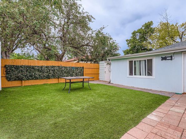 728 Vaughn Street, Aurora CO 80011