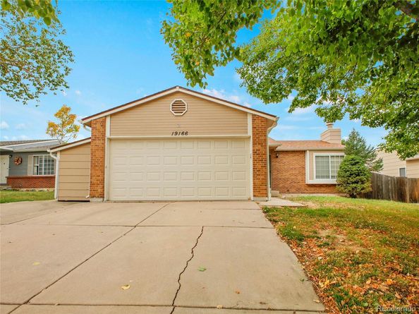 19166 E Oberlin Drive, Aurora CO 80013