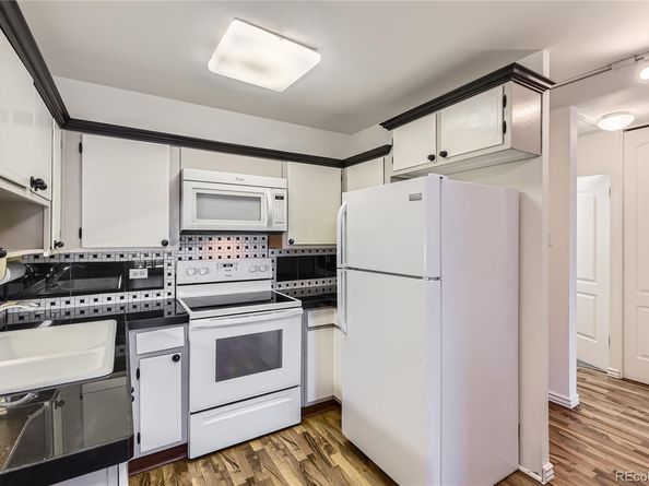 735 S Clinton Street 5B, Denver CO 80247