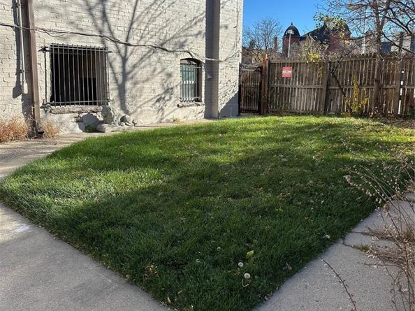 951 N Corona Street 5, Denver CO 80218