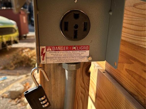 951 N Corona Street 5, Denver CO 80218