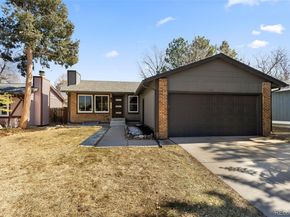 3698 S Norfolk Way, Aurora CO 80013