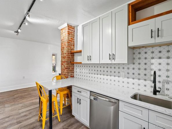 4735 W 38th Avenue, Denver CO 80212