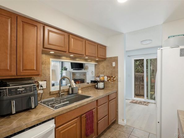 13 Nome Way A, Aurora CO 80012