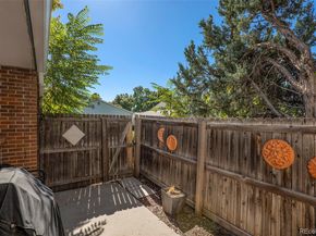 13 Nome Way A, Aurora CO 80012