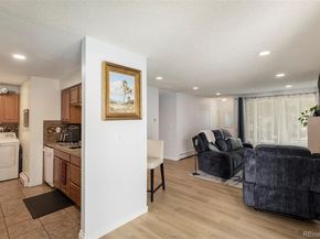 13 Nome Way A, Aurora CO 80012