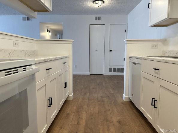 943 S Zeno Way 205, Aurora CO 80017