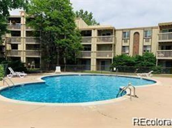 1300 S Parker Road 11, Denver CO 80231