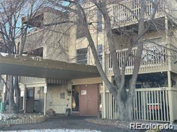 1300 S Parker Road 11, Denver CO 80231