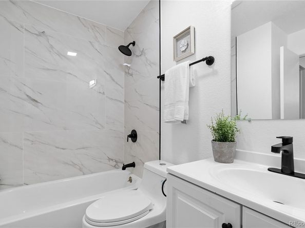 12054 E 3rd Avenue, Aurora CO 80011