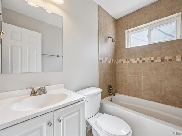 1050 Ash Court, Thornton CO 80229