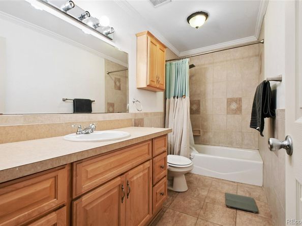 2225 S Jasmine Street 103, Denver CO 80222