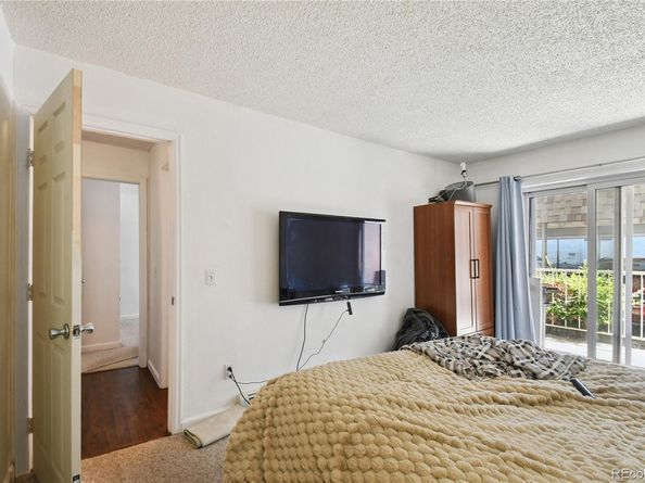 2225 S Jasmine Street 103, Denver CO 80222