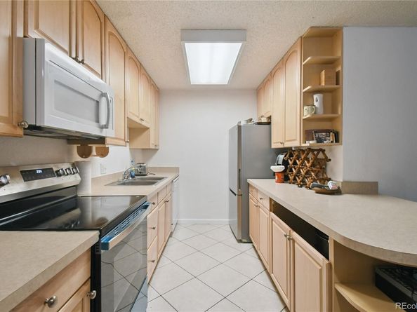 2225 S Jasmine Street 103, Denver CO 80222