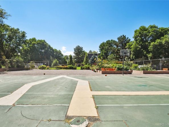 2225 S Jasmine Street 103, Denver CO 80222