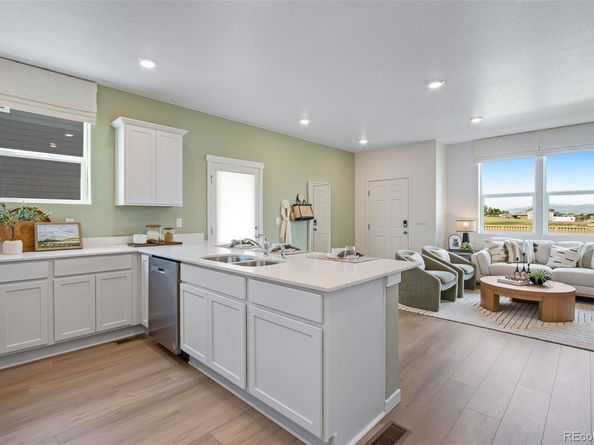 18752 E 99th Avenue, Commerce City CO 80022