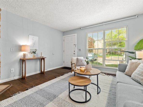 1653 S Blackhawk Way B, Aurora CO 80012
