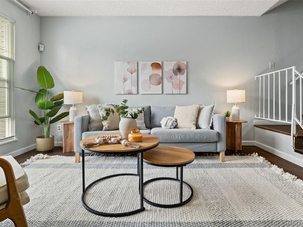 1653 S Blackhawk Way B, Aurora CO 80012