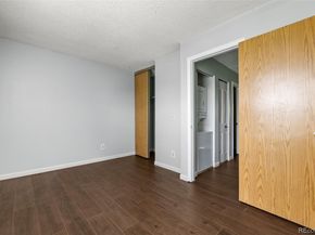 1653 S Blackhawk Way B, Aurora CO 80012