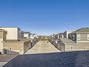623 S Pitkin Court, Aurora CO 80017